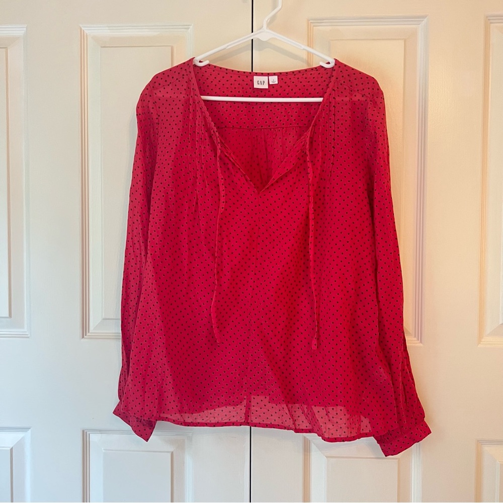 Gap women’s red blue star long sleeve pintuck cotton v-neck blouse with tie L